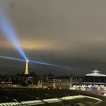 Lescostreet-Vue Tour Eiffel, Balcon Filant, Hyper-Centre Paris