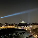 Lescostreet-Vue Tour Eiffel, Balcon Filant, Hyper-Centre Paris